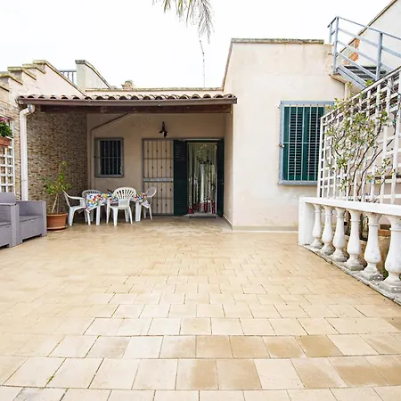 Vakantiehuis A 20 Metri Dal Mare