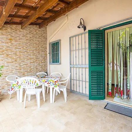 Vakantiehuis A 20 Metri Dal Mare