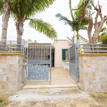 Vakantiehuis A 20 Metri Dal Mare Porto Cesareo
